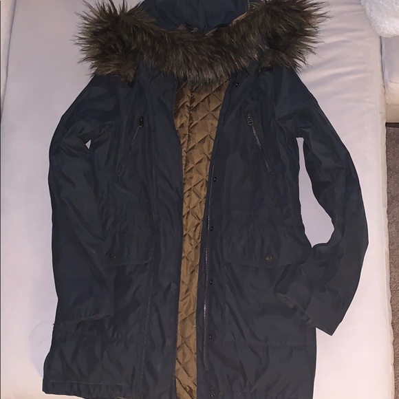 Abercrombie Women 2 in 1 Faux Fur Parka and vest - Picture 1 of 2